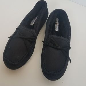 NEW Womens Moccasin Slippers